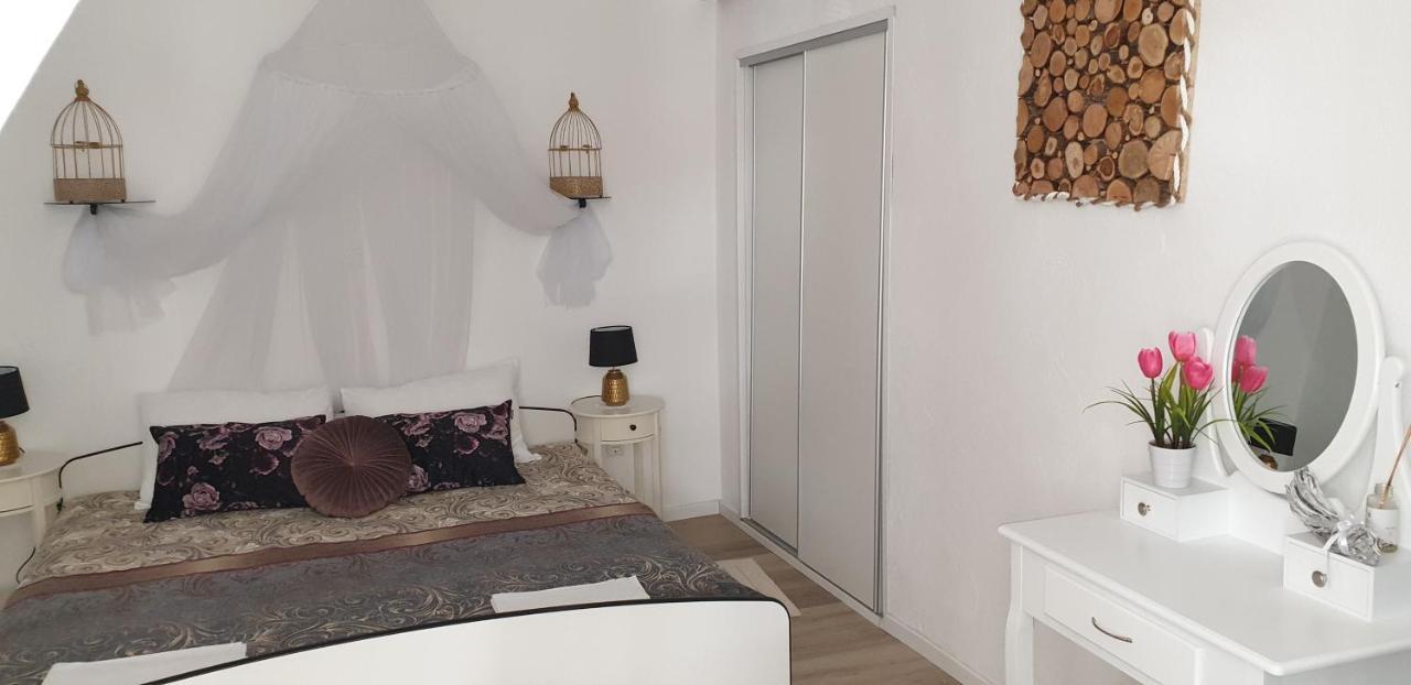 Apartment Marko Senj  Luaran gambar